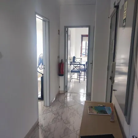 公寓 Sintra, T3 With Terrace In Massama, Queluz, Sintra *