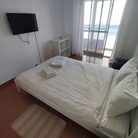 Sintra, T3 With Terrace In Massama, Queluz, Sintra 公寓