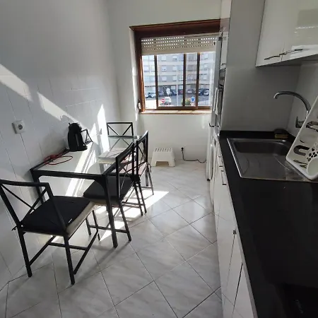 Sintra, T3 With Terrace In Massama, Queluz, Sintra * Queluz