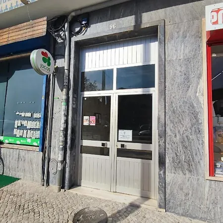 公寓 Sintra, T3 With Terrace In Massama, Queluz, Sintra *