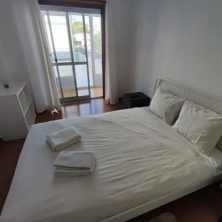公寓 Sintra, T3 With Terrace In Massama, Queluz, Sintra *